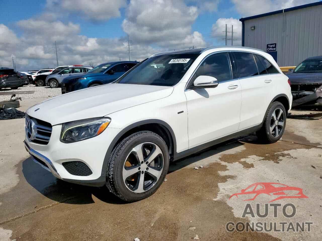 MERCEDES-BENZ GLC-CLASS 2016 - WDC0G4KB8GF043942