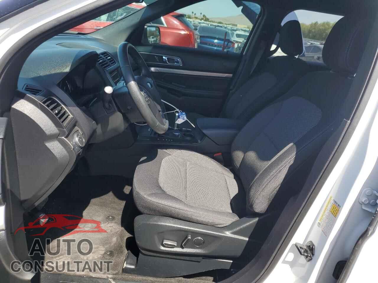 FORD EXPLORER 2018 - 1FM5K7D85JGB32409