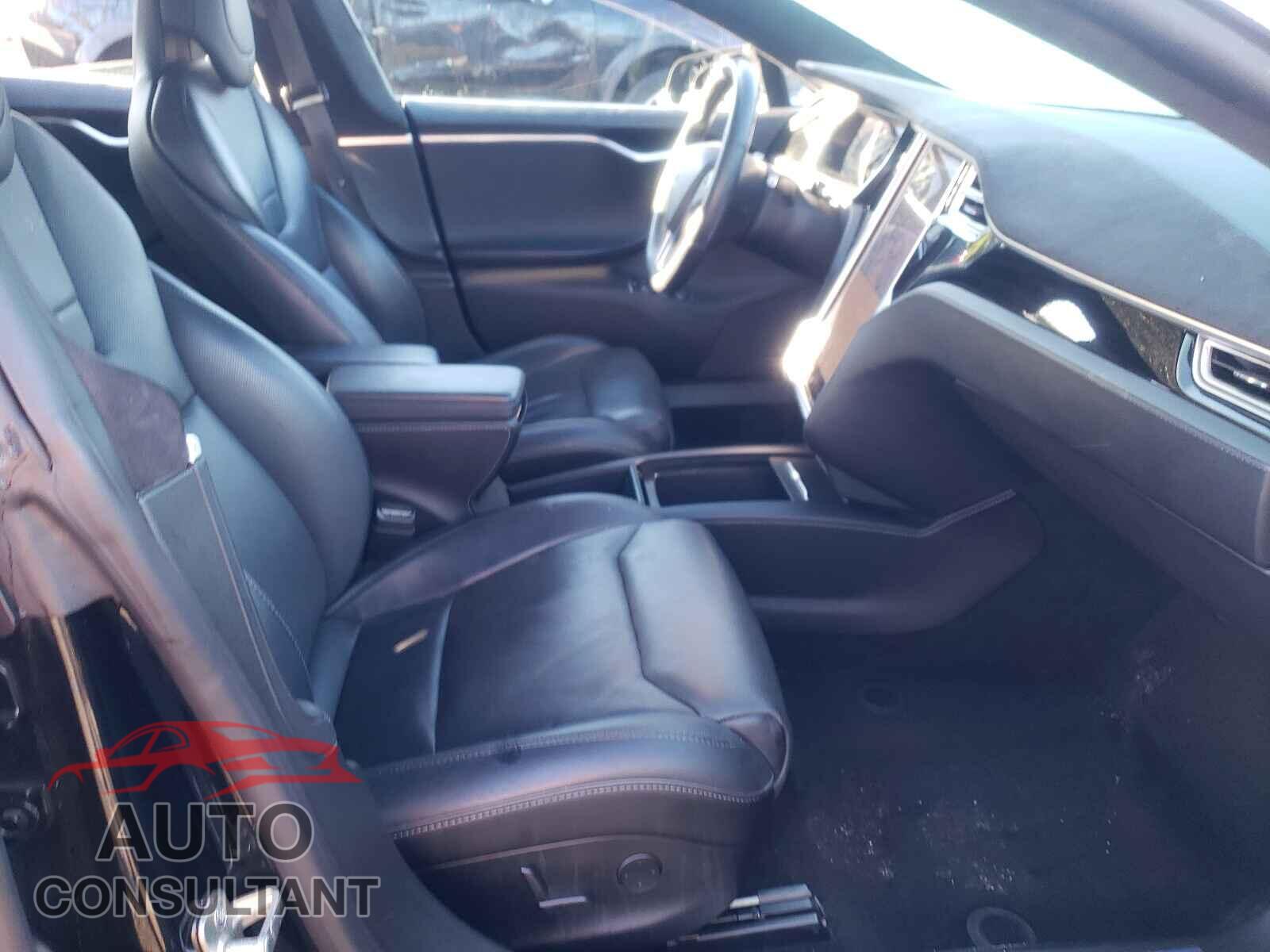 TESLA MODEL S 2017 - 5YJSA1E26HF184346