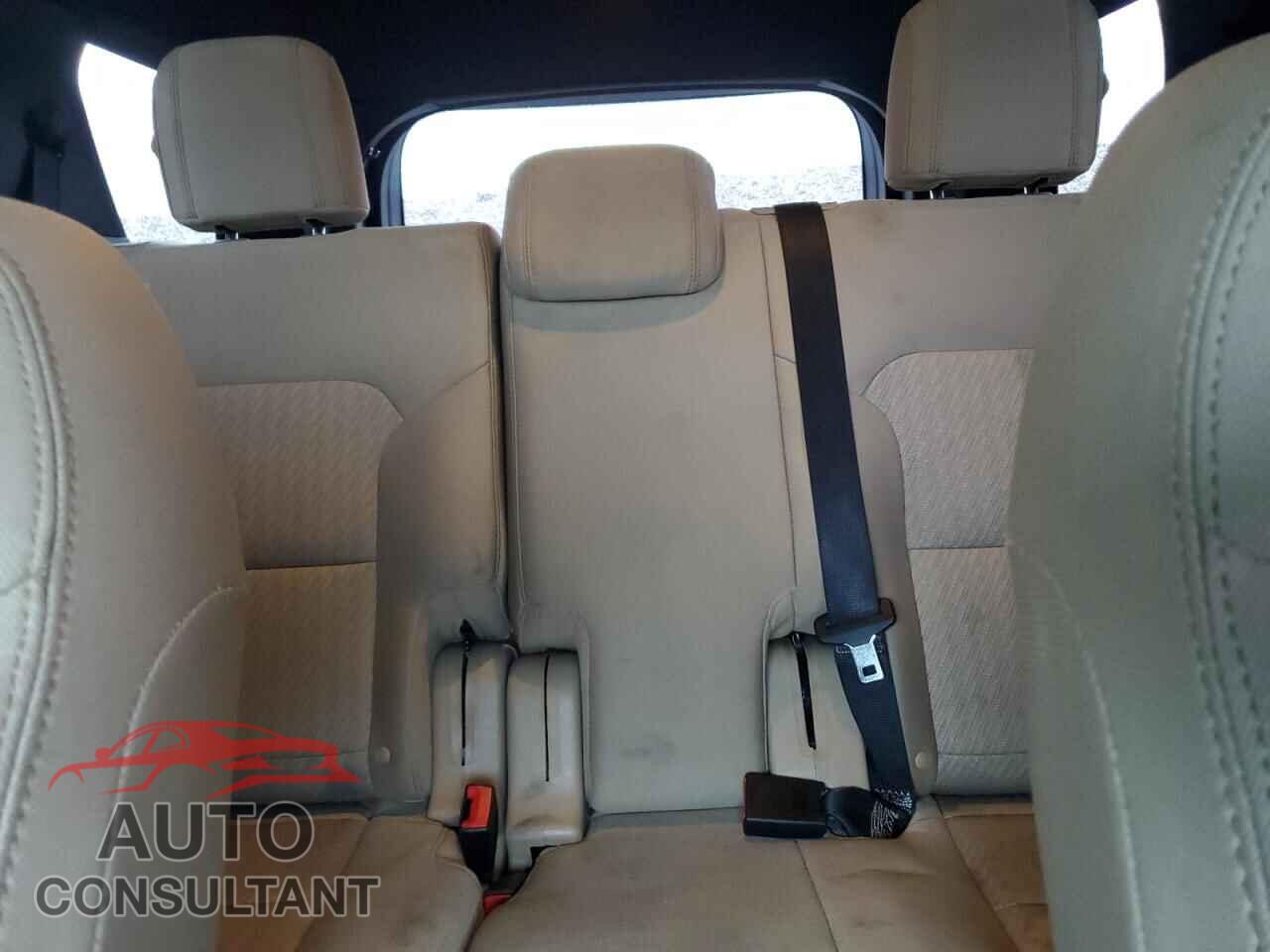 FORD EXPLORER 2017 - 1FM5K7B87HGC20150