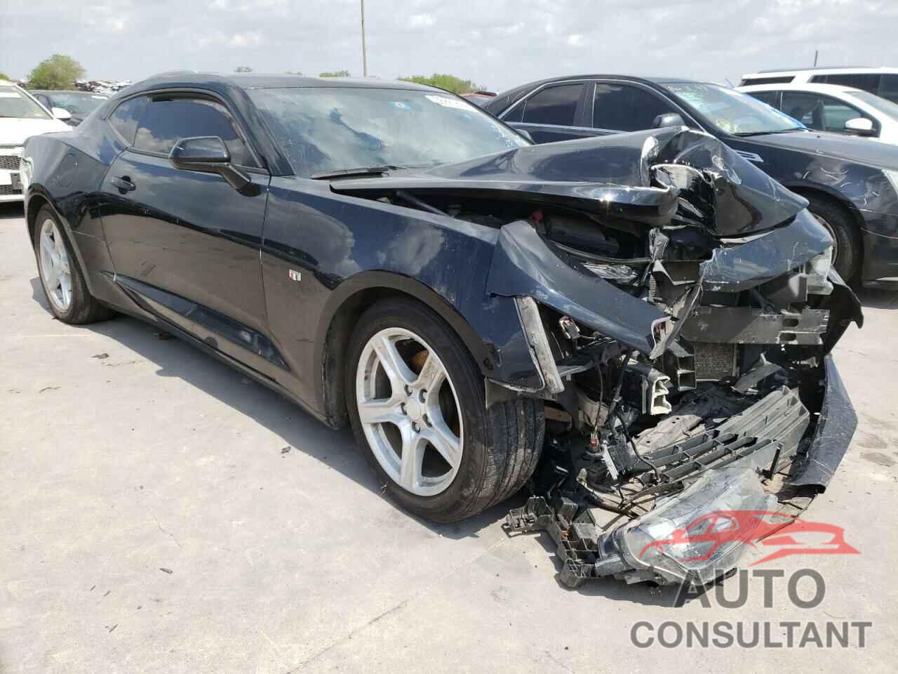 CHEVROLET CAMARO 2018 - 1G1FB1RX4J0124390