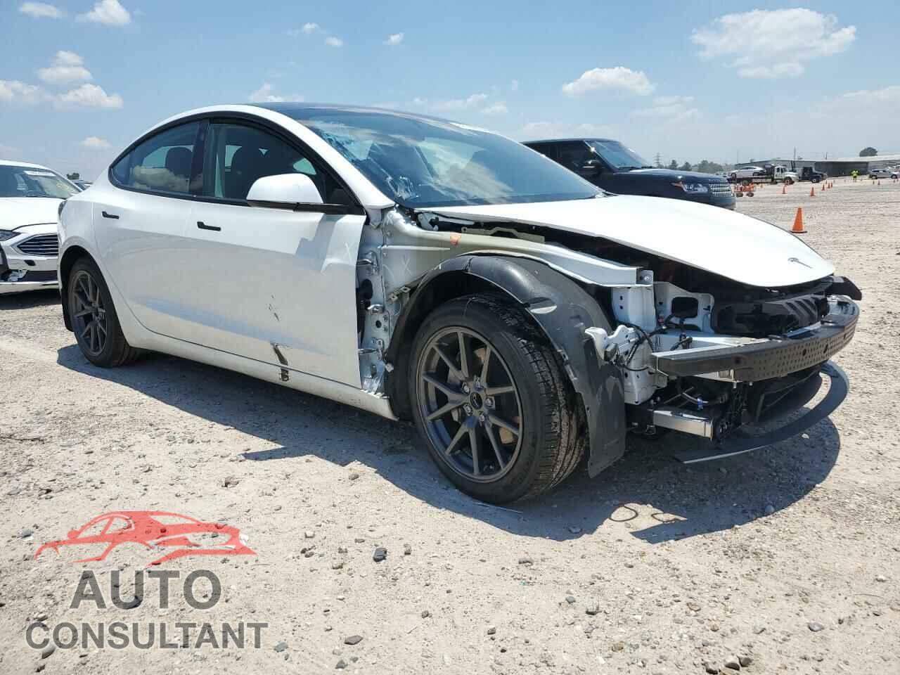 TESLA MODEL 3 2023 - 5YJ3E1EA7PF586603