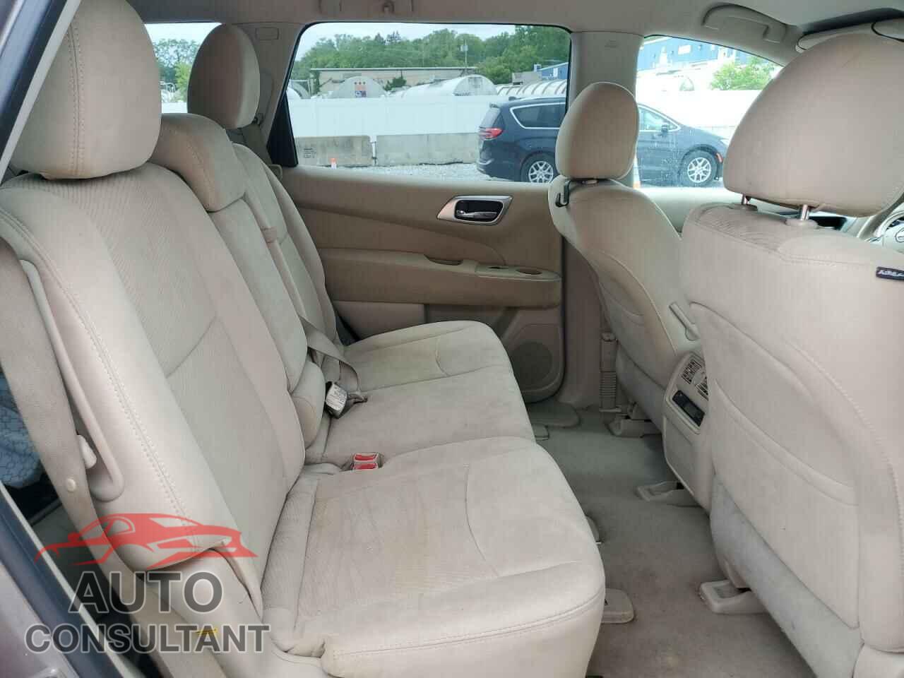 NISSAN PATHFINDER 2014 - 5N1AR2MM8EC722756