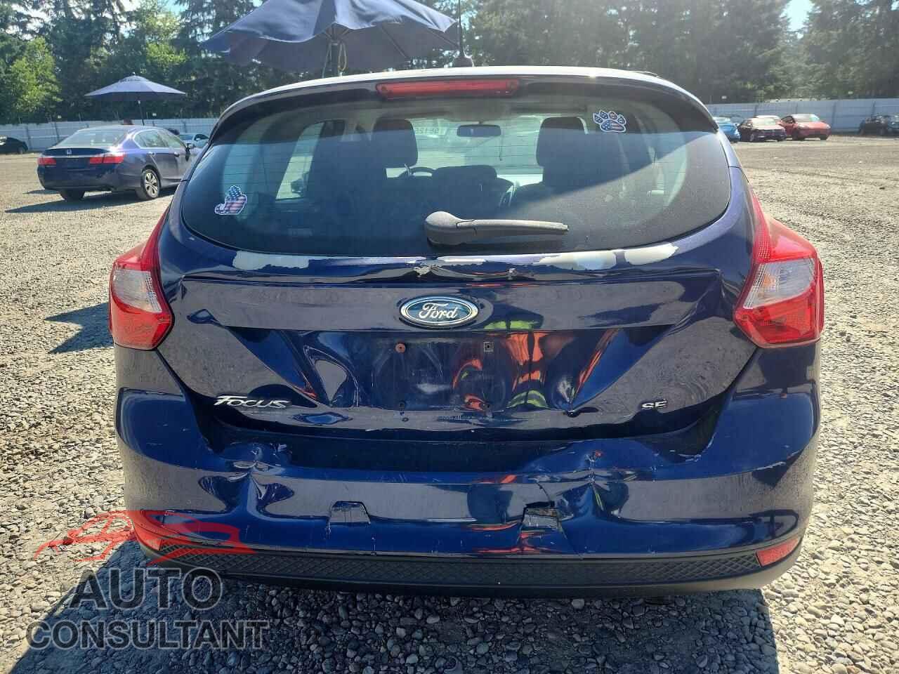 FORD FOCUS 2012 - 1FAHP3K26CL112356