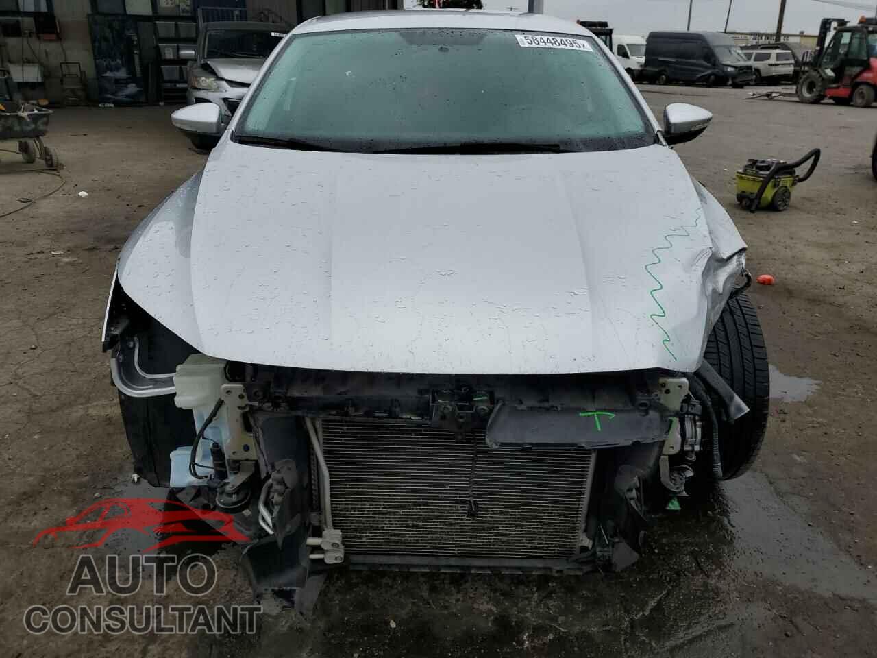 VOLKSWAGEN PASSAT 2017 - 1VWAT7A32HC059233