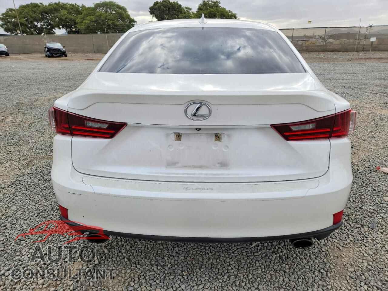 LEXUS IS 2016 - JTHBA1D22G5014744