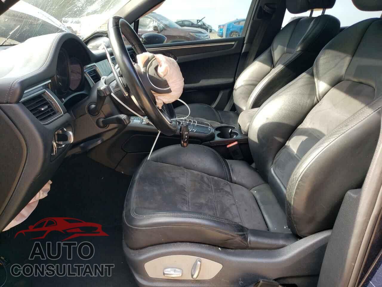 PORSCHE MACAN 2017 - WP1AG2A58HLB51439
