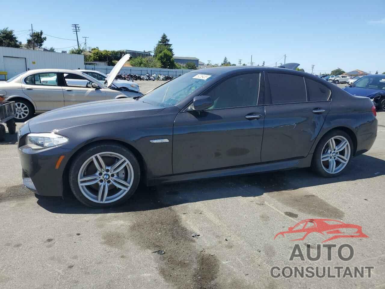 BMW 5 SERIES 2011 - WBAFR9C54BDE82155