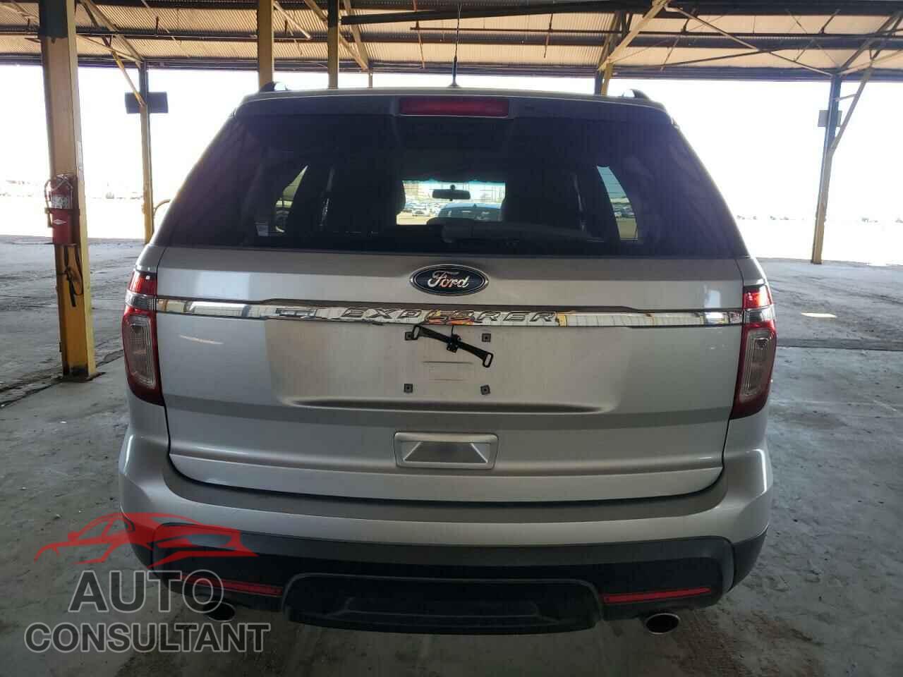 FORD EXPLORER 2015 - 1FM5K7B81FGA40949