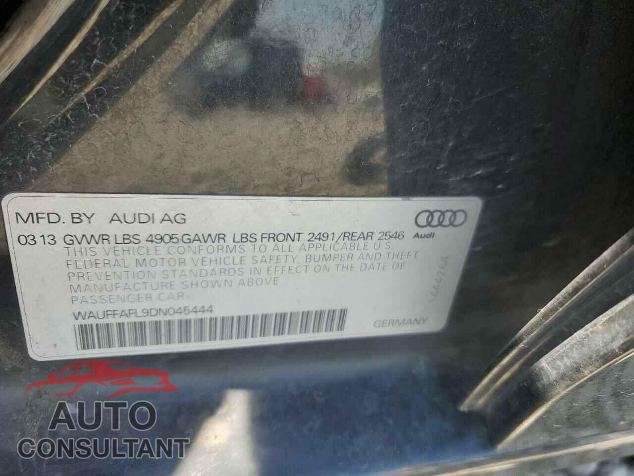 AUDI A4 2013 - WAUFFAFL9DN045444