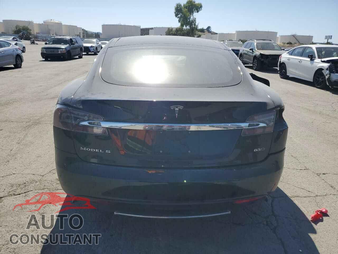 TESLA MODEL S 2016 - 5YJSA1E2XGF129106