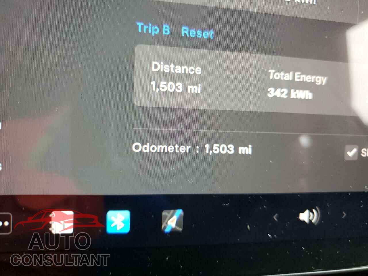 TESLA MODEL 3 2024 - 5YJ3E1EA0RF732763