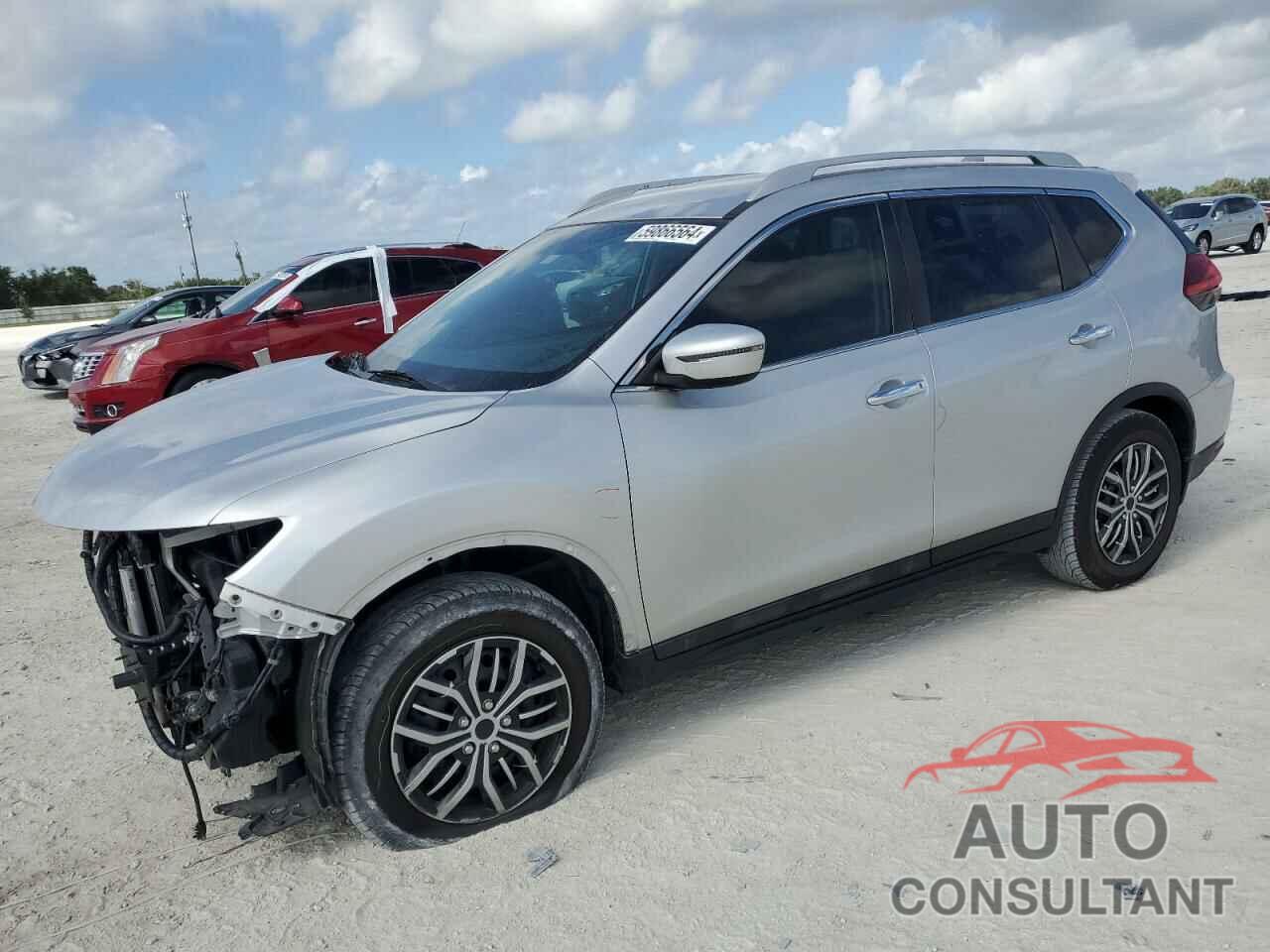 NISSAN ROGUE 2017 - 5N1AT2MT2HC776583