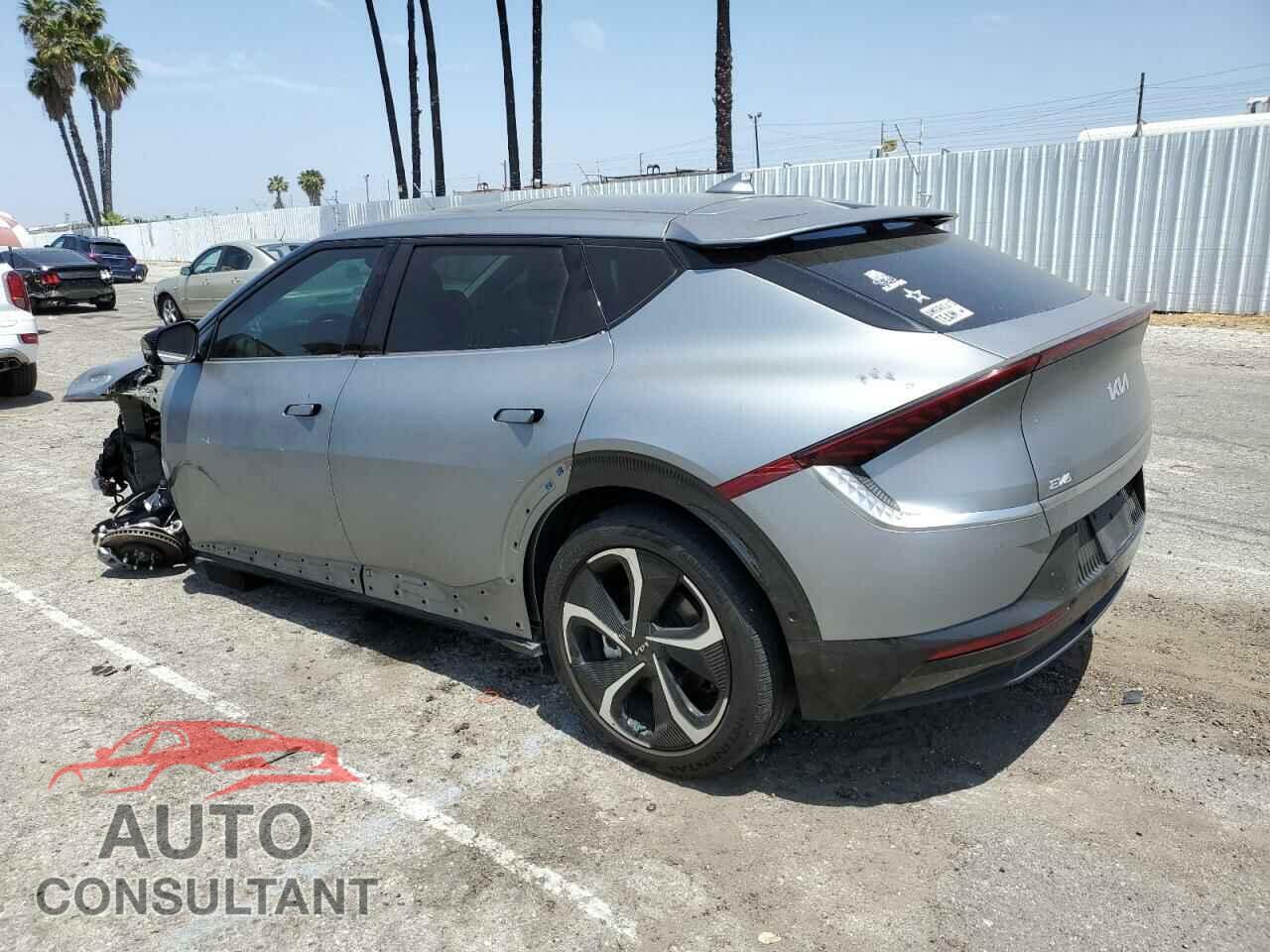 KIA EV6 LIGHT 2022 - KNDC3DLC8N5040595
