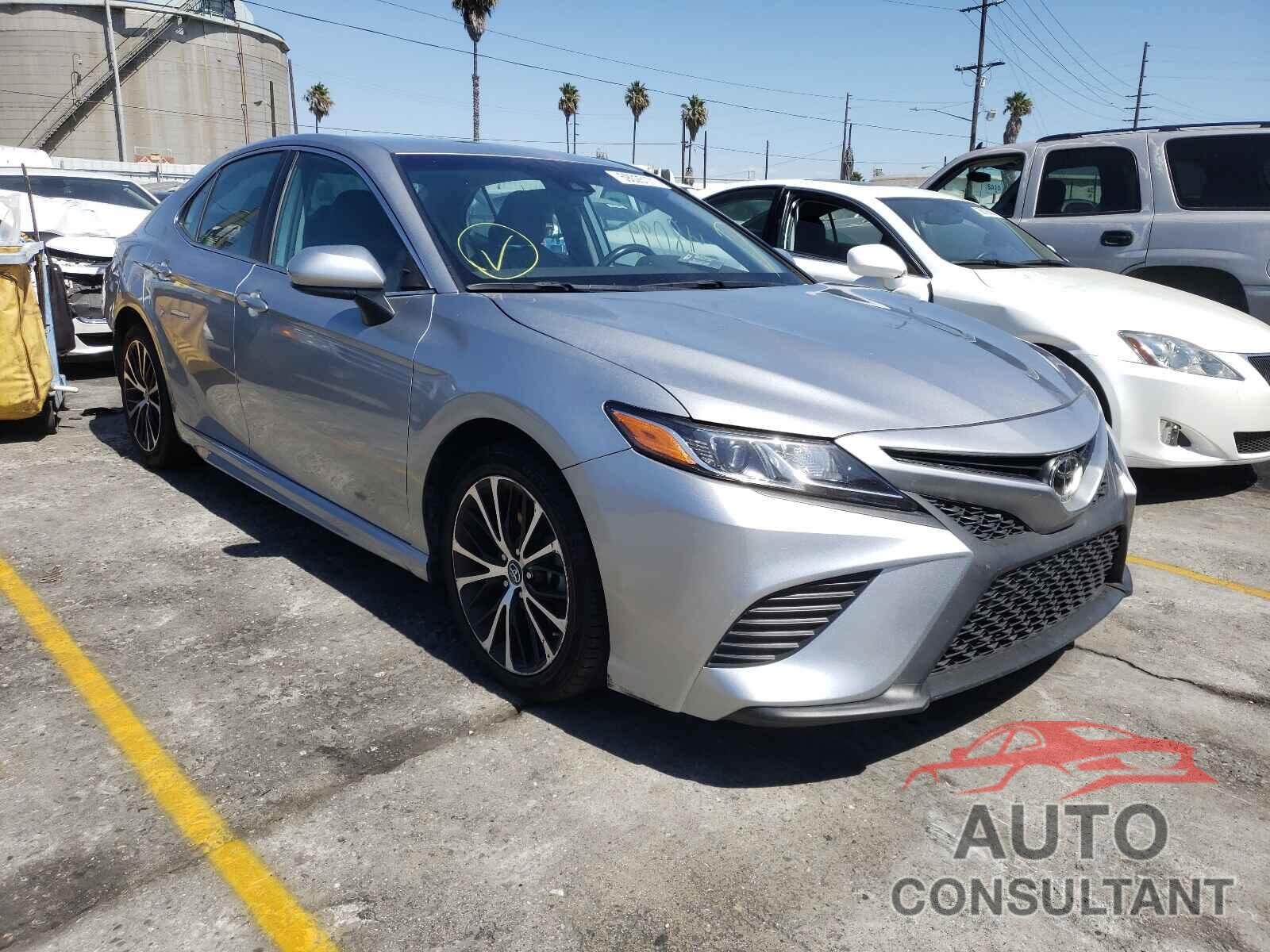 TOYOTA CAMRY 2019 - 4T1B11HK2KU729576