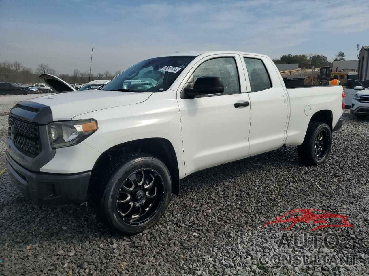 TOYOTA TUNDRA 2018 - 5TFRM5F19JX132370