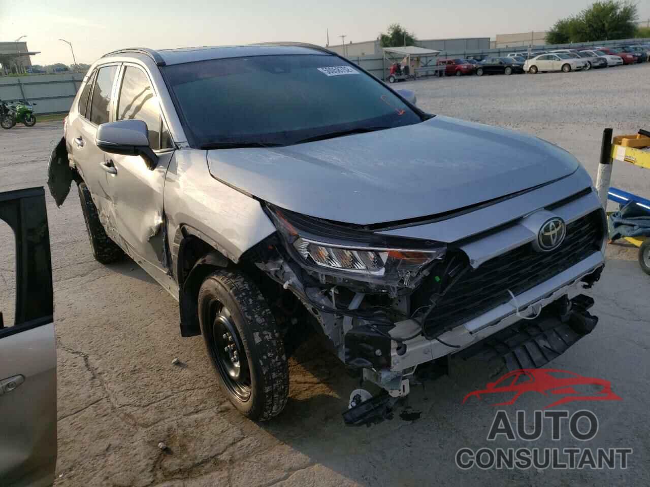 TOYOTA RAV4 2019 - 2T3W1RFV3KC030771