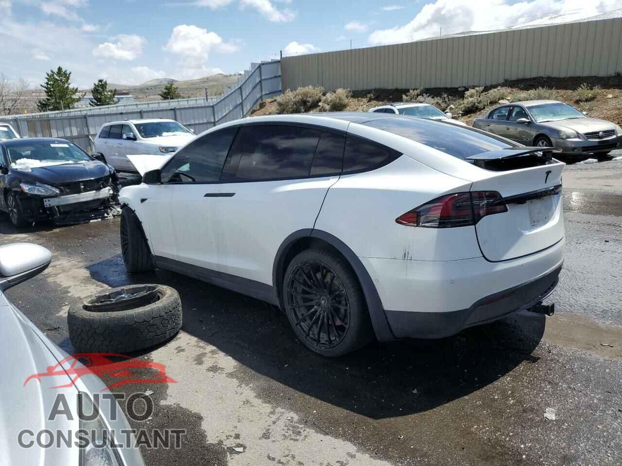 TESLA MODEL 3 2017 - 5YJXCBE21HF043917