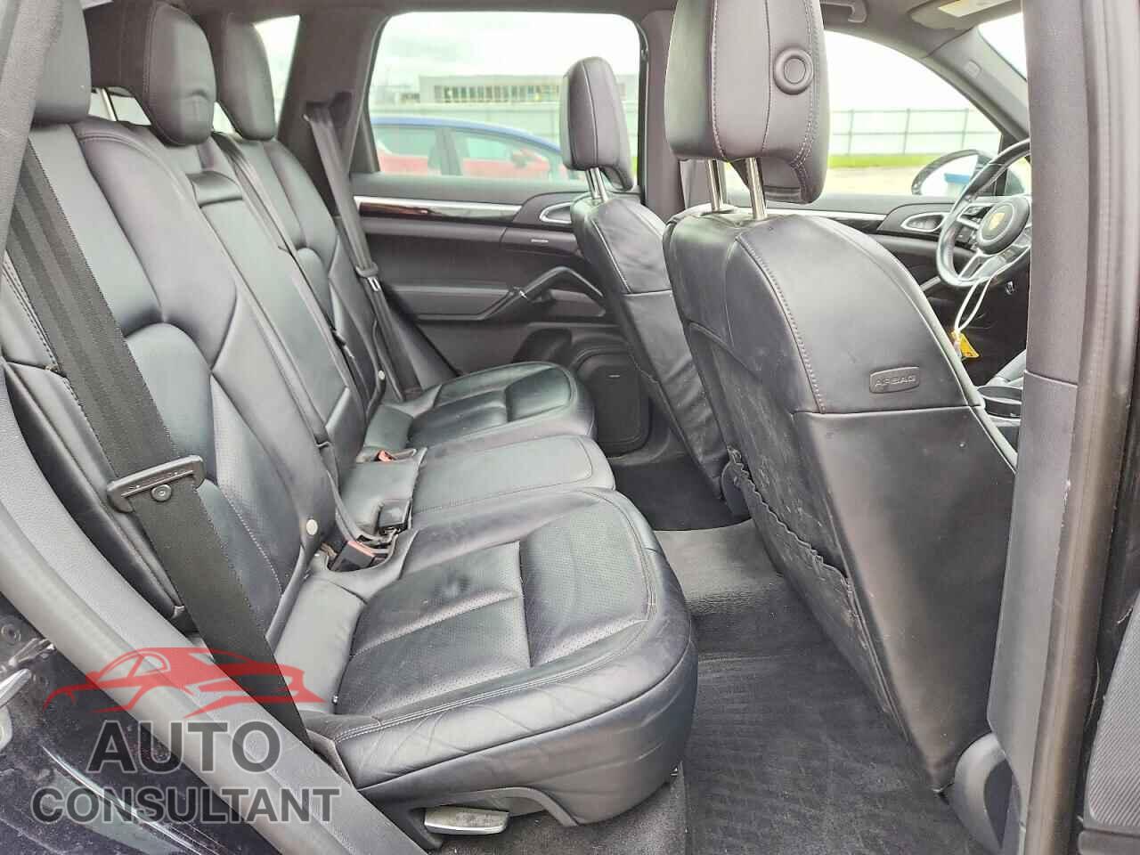 PORSCHE CAYENNE 2017 - WP1AA2A23HKA80325