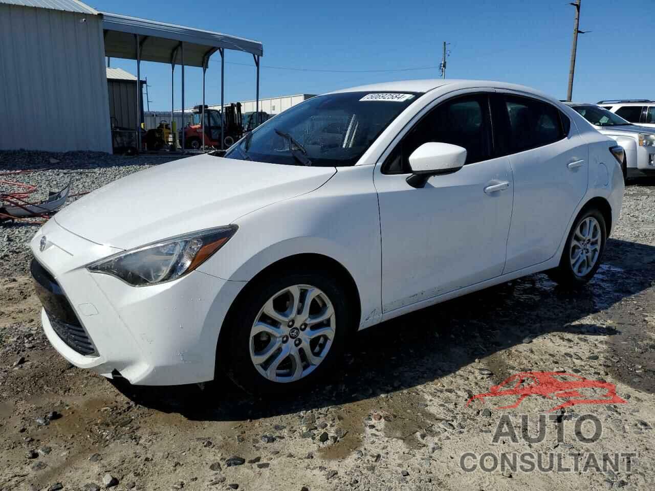 TOYOTA YARIS 2017 - 3MYDLBYV5HY172659