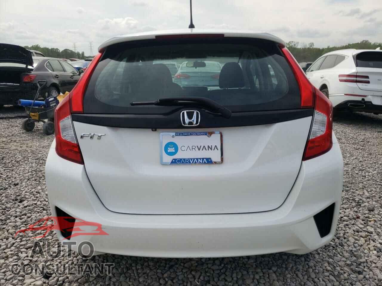HONDA FIT 2017 - 3HGGK5G57HM706982