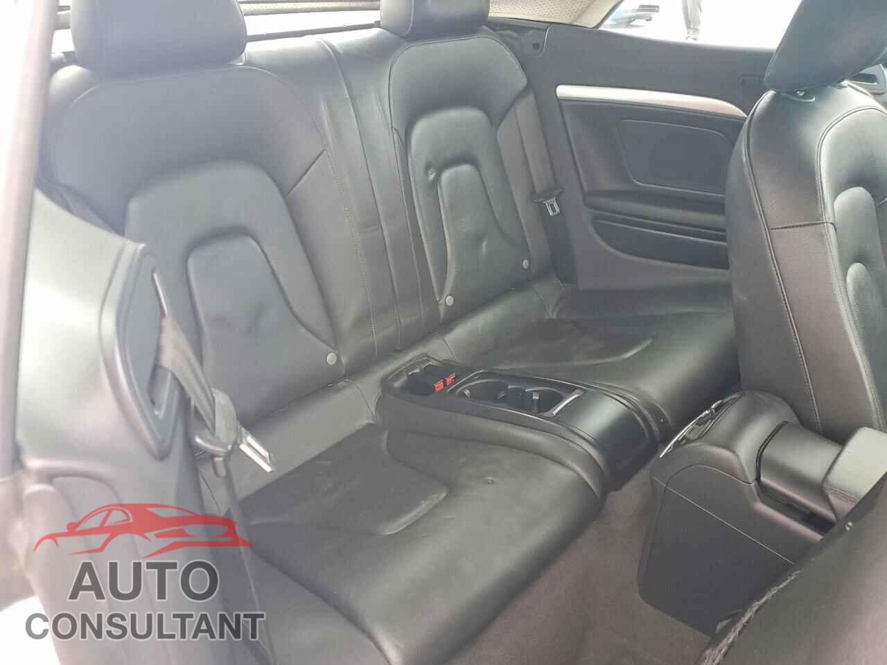 AUDI A5 2012 - WAULFAFH7CN001228