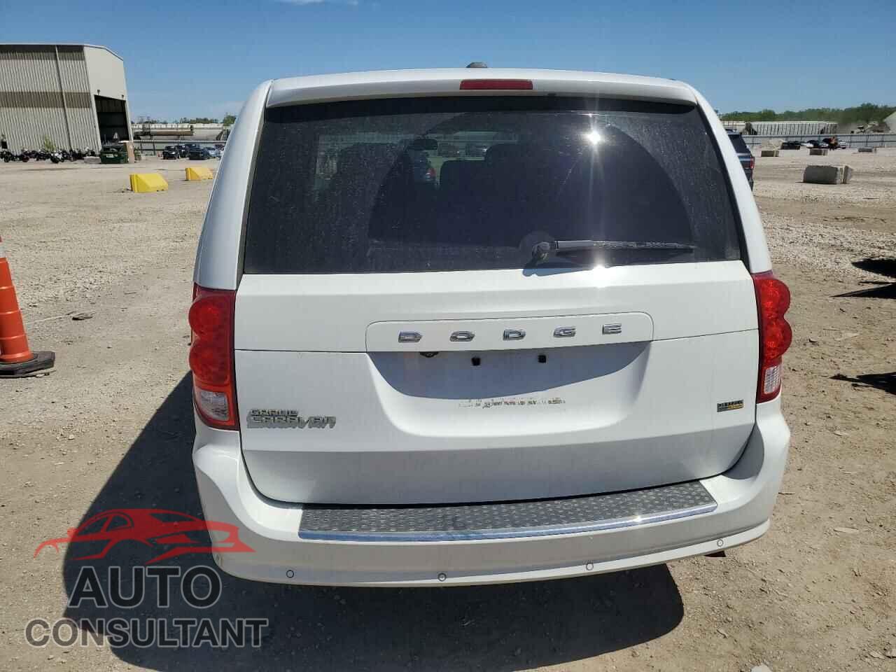 DODGE CARAVAN 2018 - 2C4RDGBG5JR256592