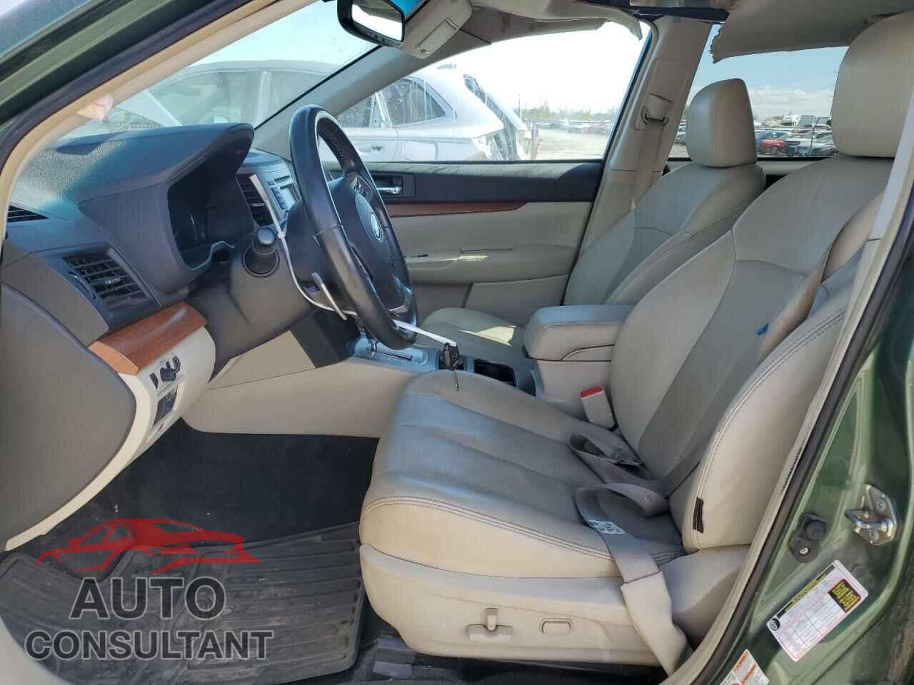 SUBARU OUTBACK 2014 - 4S4BRBLC5E3271329