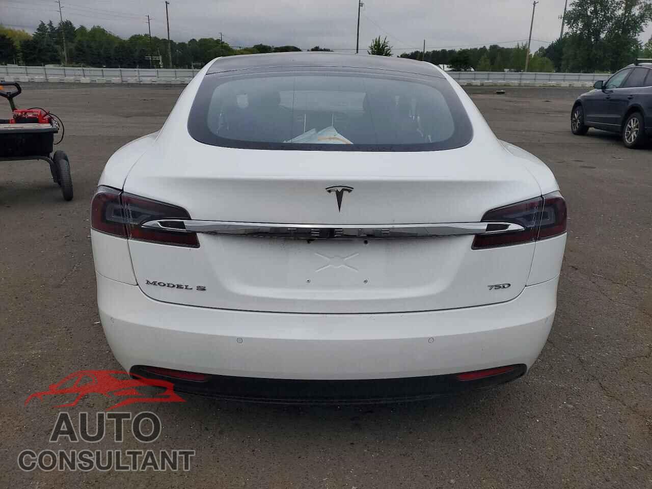 TESLA MODEL S 2017 - 5YJSA1E20HF215266