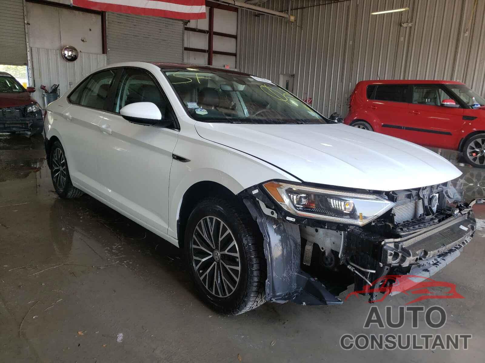 VOLKSWAGEN JETTA 2019 - 3VWE57BU0KM068411