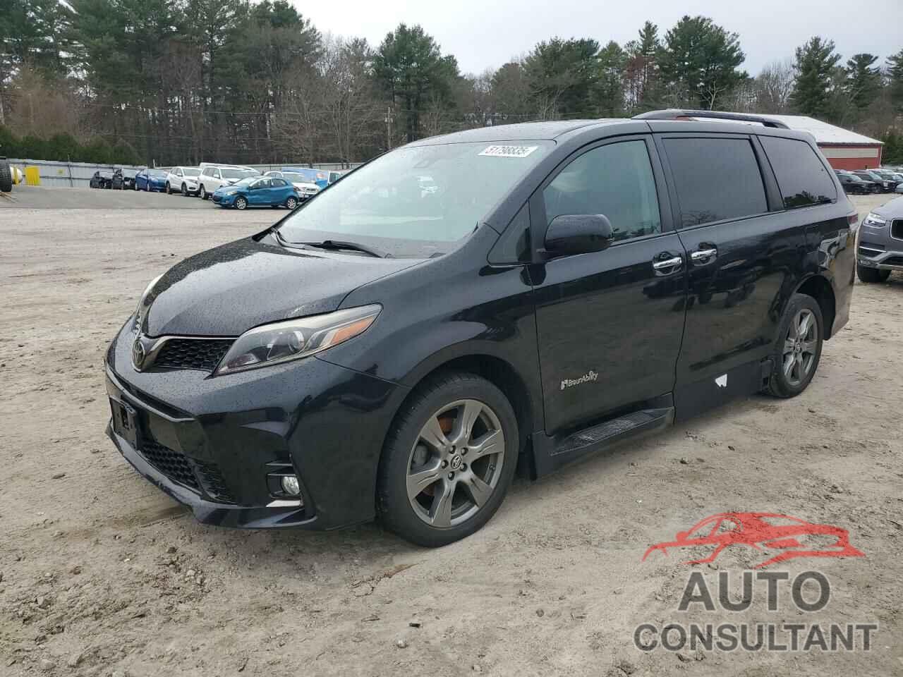 TOYOTA SIENNA 2018 - 5TDXZ3DC3JS965024