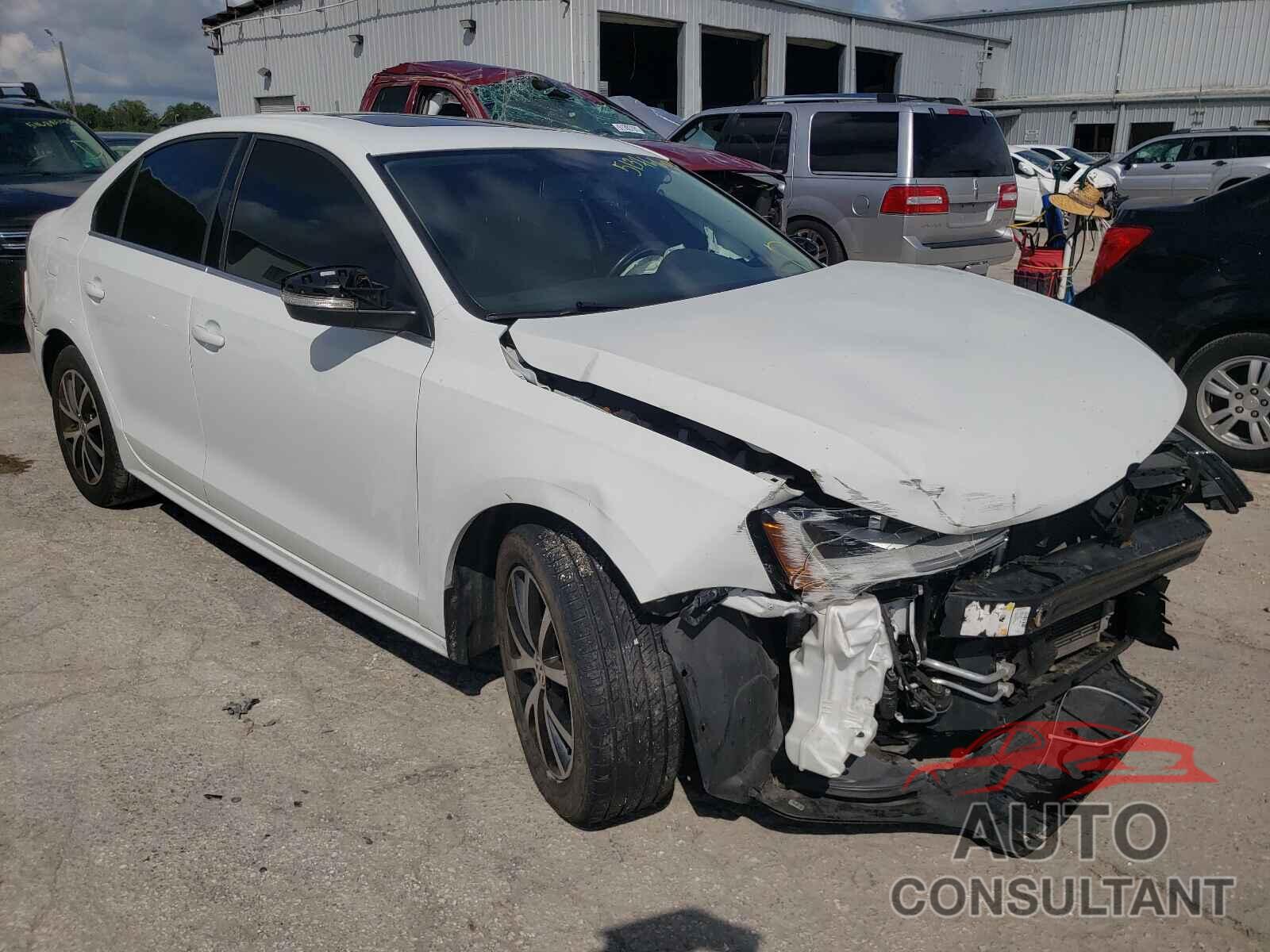 VOLKSWAGEN JETTA 2017 - 3VWDB7AJ5HM256944