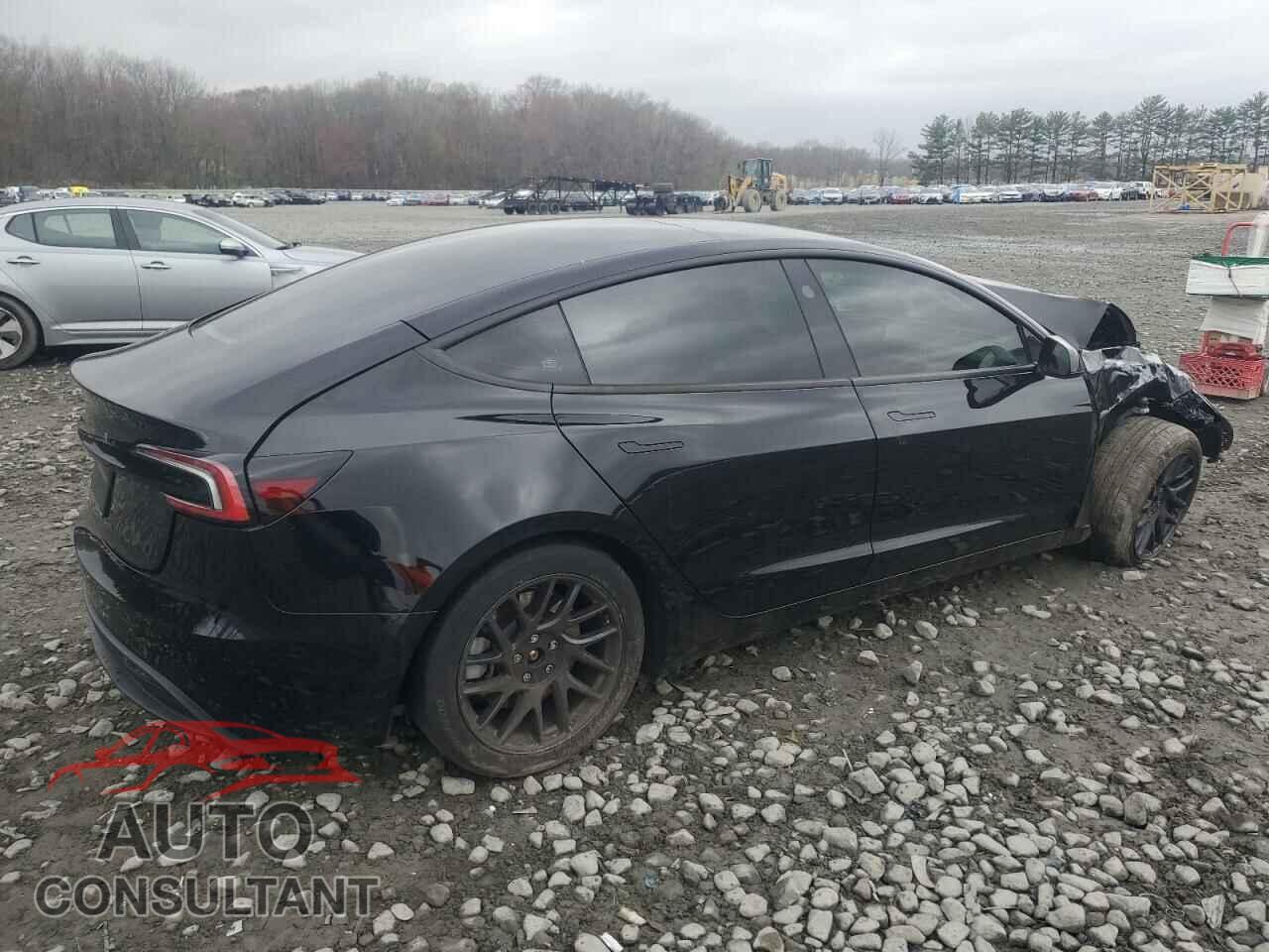 TESLA MODEL 3 2024 - 5YJ3E1EA1RF730892