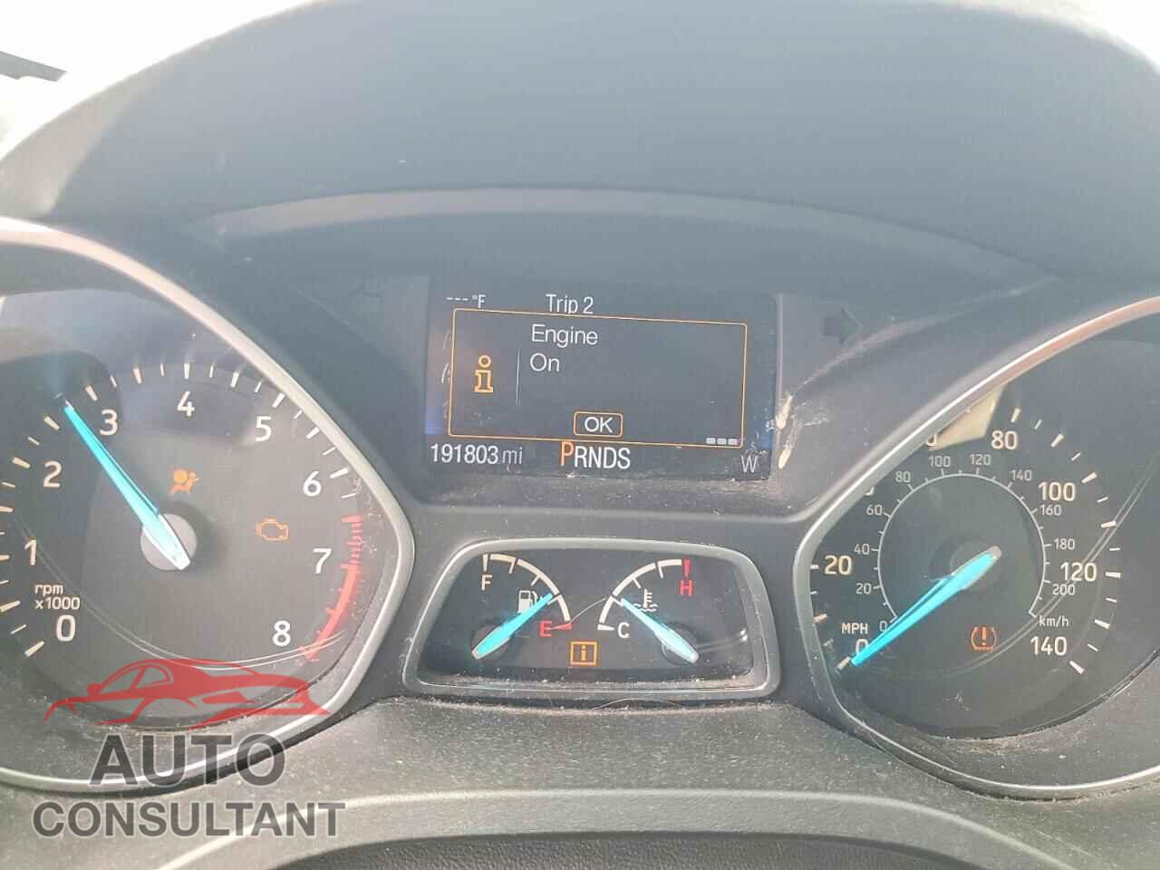 FORD ESCAPE 2017 - 1FMCU0F76HUC65804