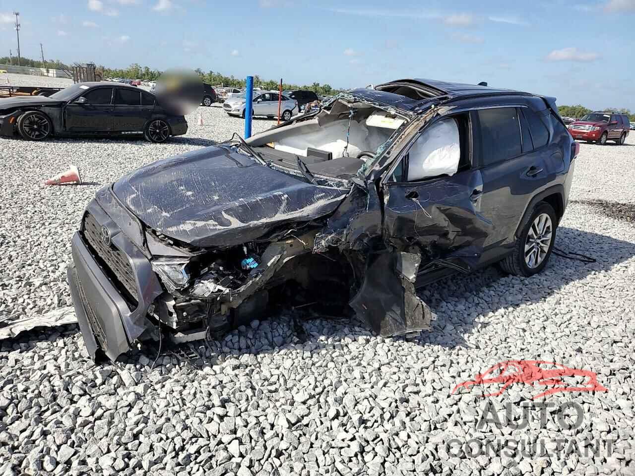 TOYOTA RAV4 2020 - 2T3C1RFV4LW093137
