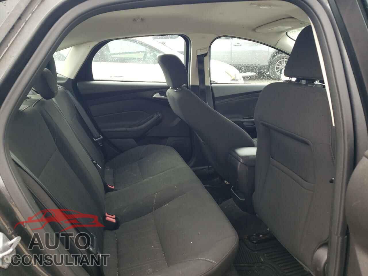 FORD FOCUS 2016 - 1FADP3F2XGL296327