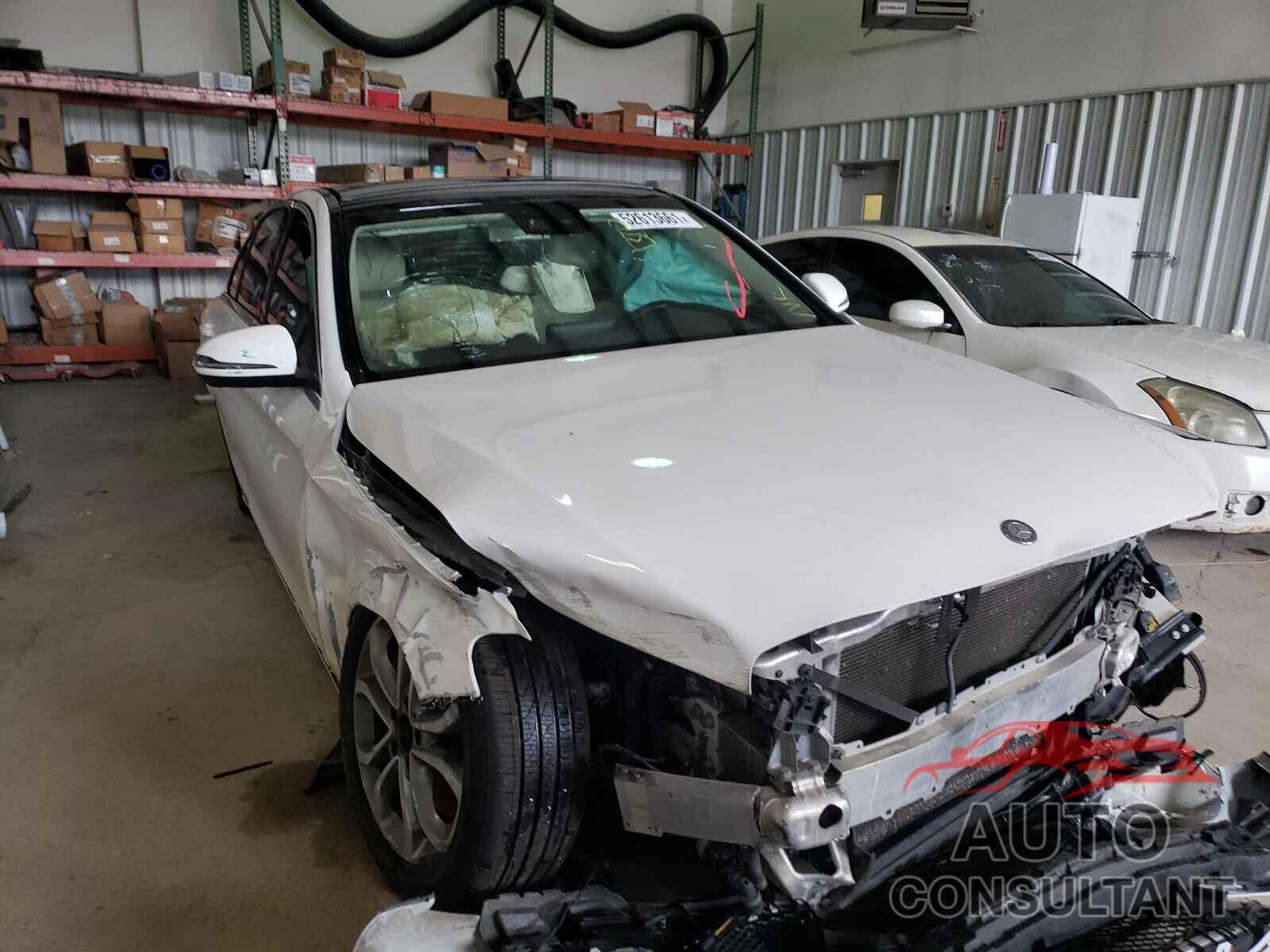 MERCEDES-BENZ C-CLASS 2016 - 55SWF4JB9GU145824
