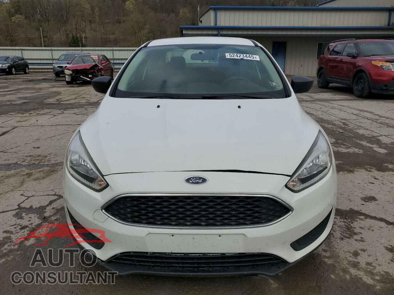 FORD FOCUS 2016 - 1FADP3E2XGL215618
