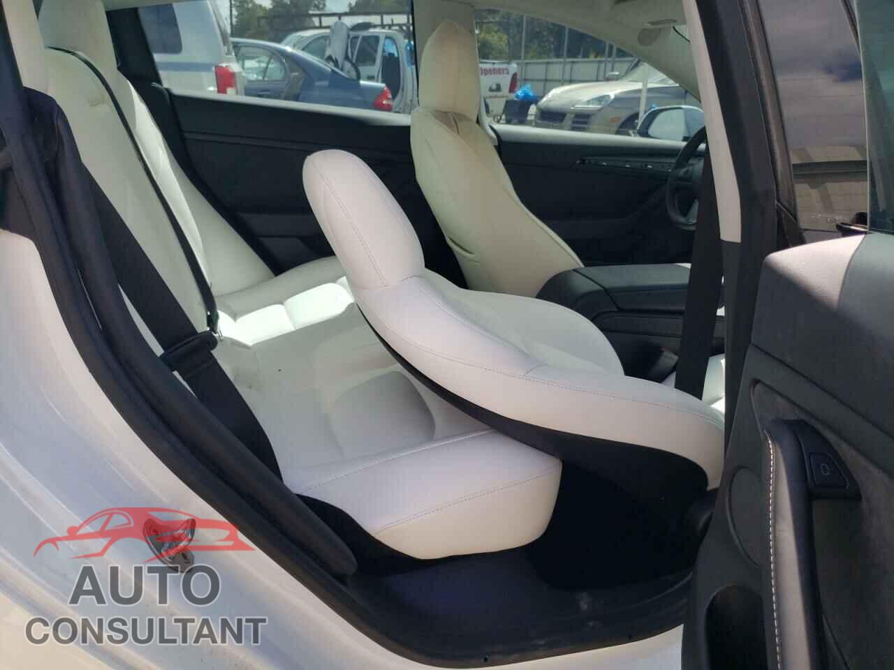 TESLA MODEL 3 2022 - 5YJ3E1EBXNF329800
