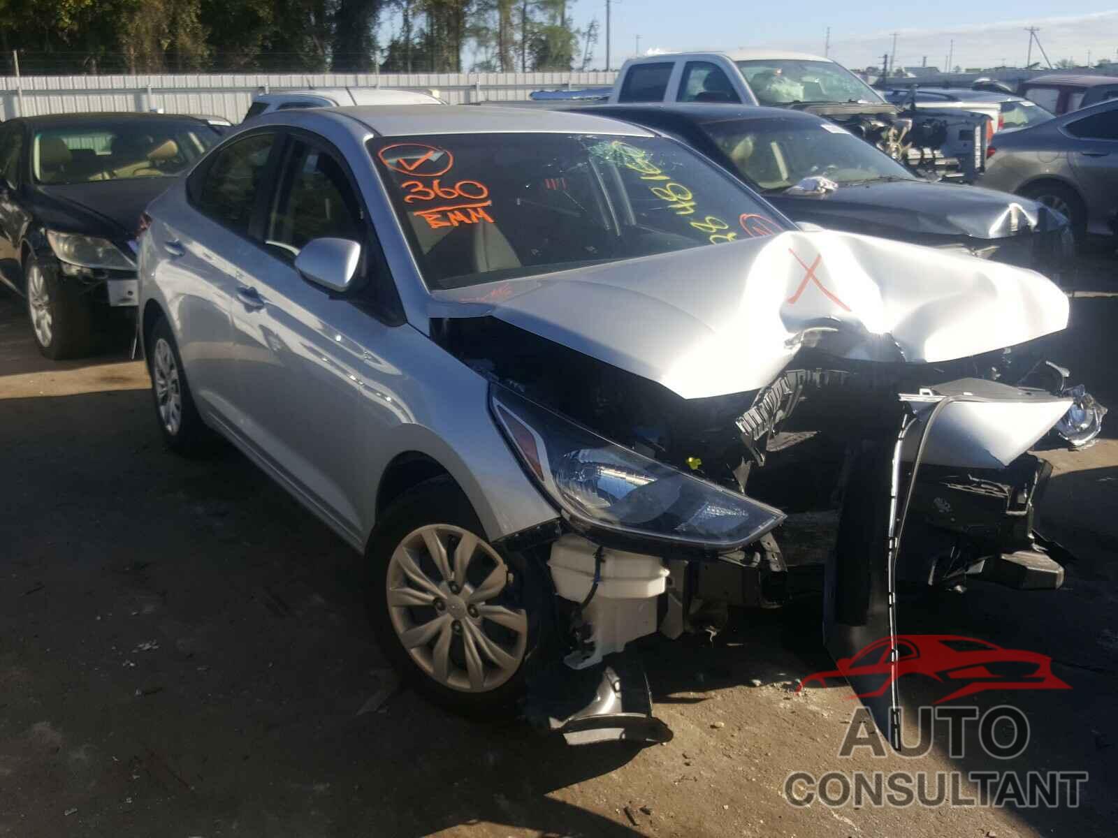 HYUNDAI ACCENT 2018 - 3KPC24A3XJE023155