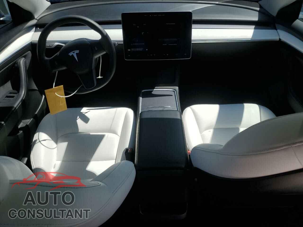 TESLA MODEL 3 2021 - 5YJ3E1EA9MF098555