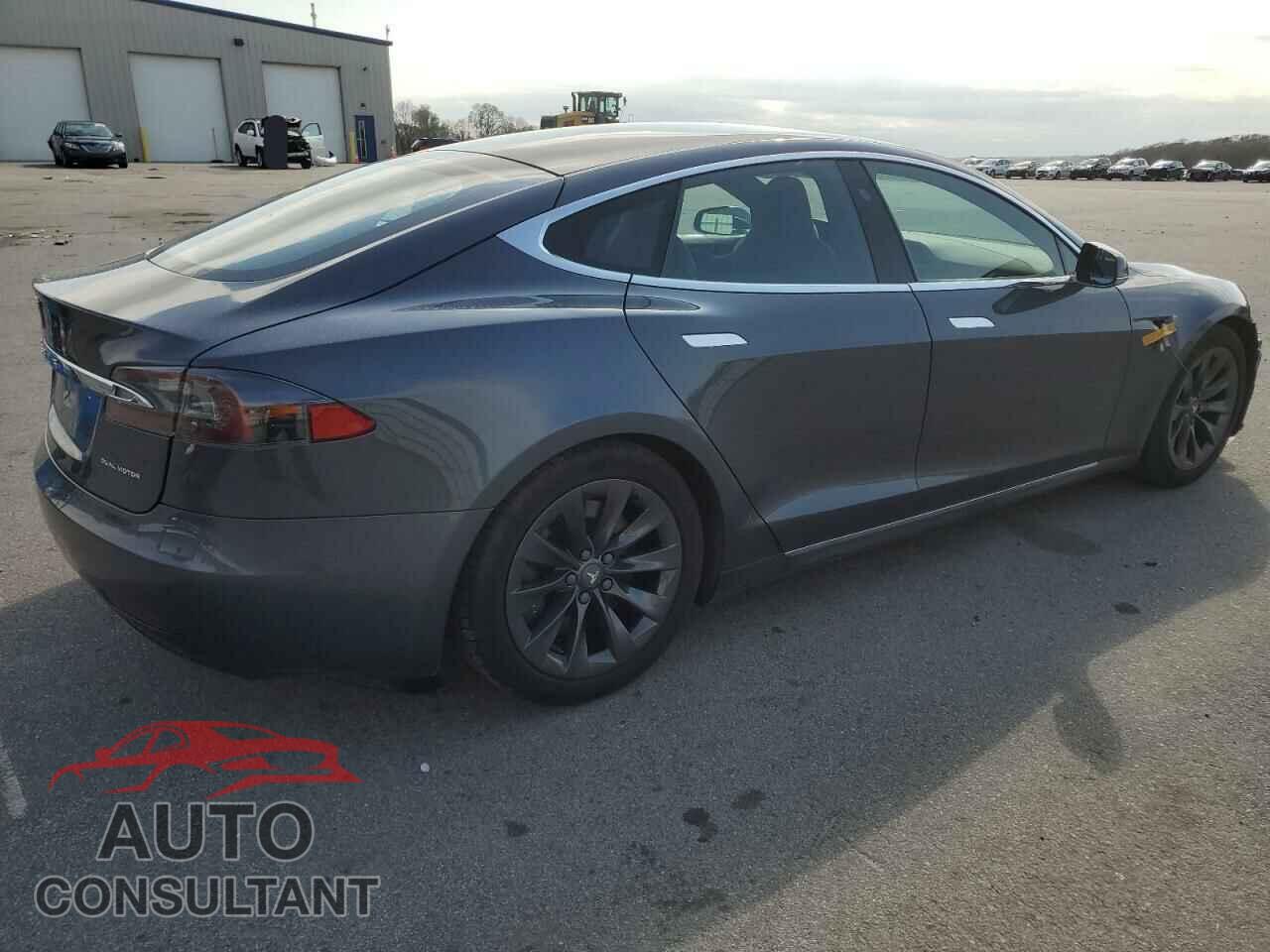 TESLA MODEL S 2019 - 5YJSA1E22KF338655