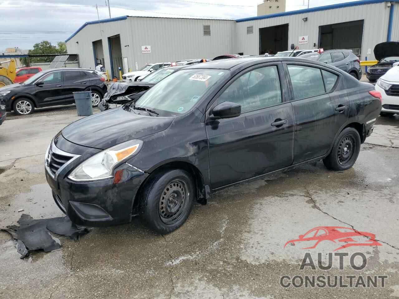 NISSAN VERSA 2017 - 3N1CN7APXHL903485