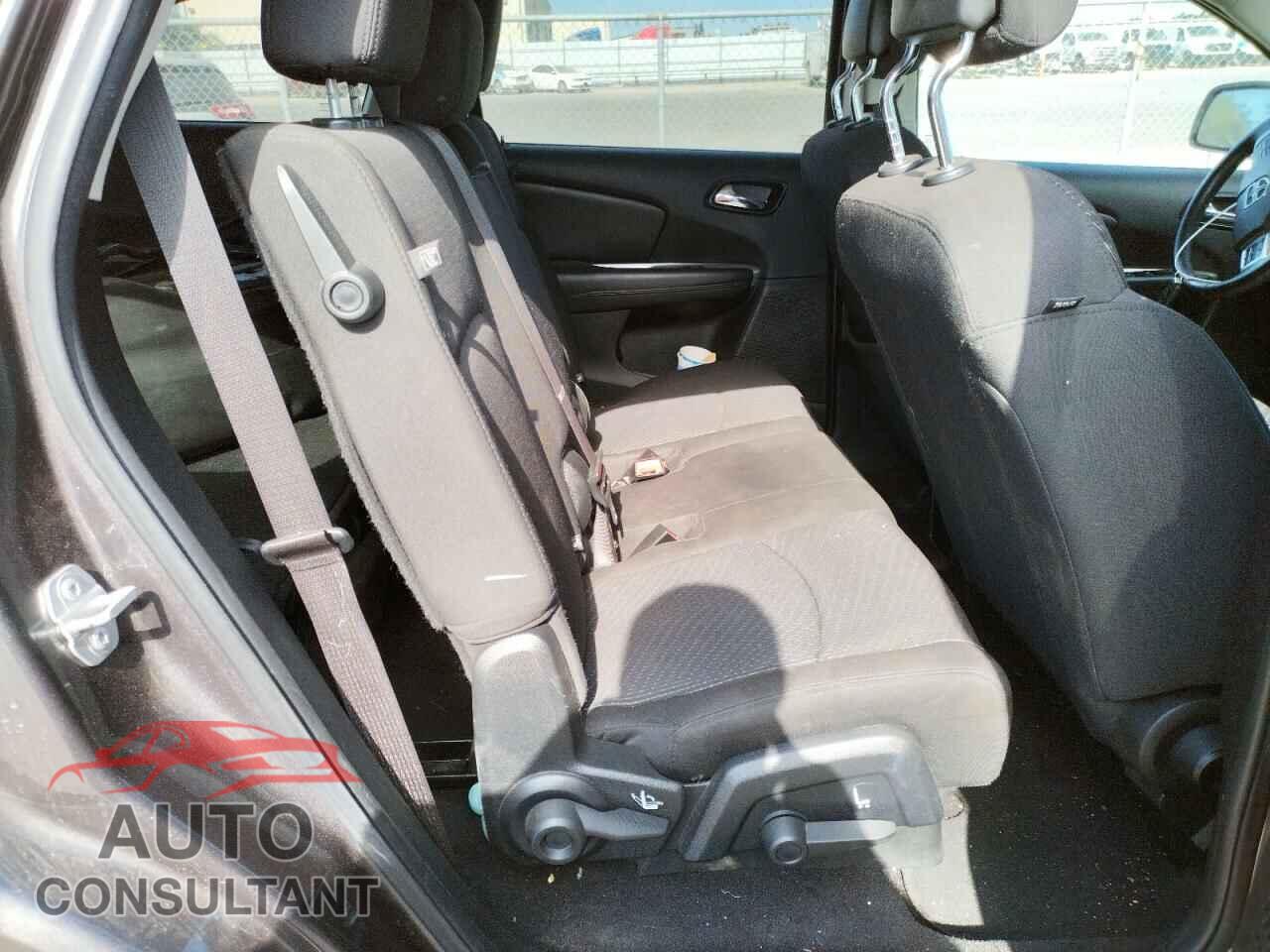 DODGE JOURNEY 2018 - 3C4PDCAB1JT347524