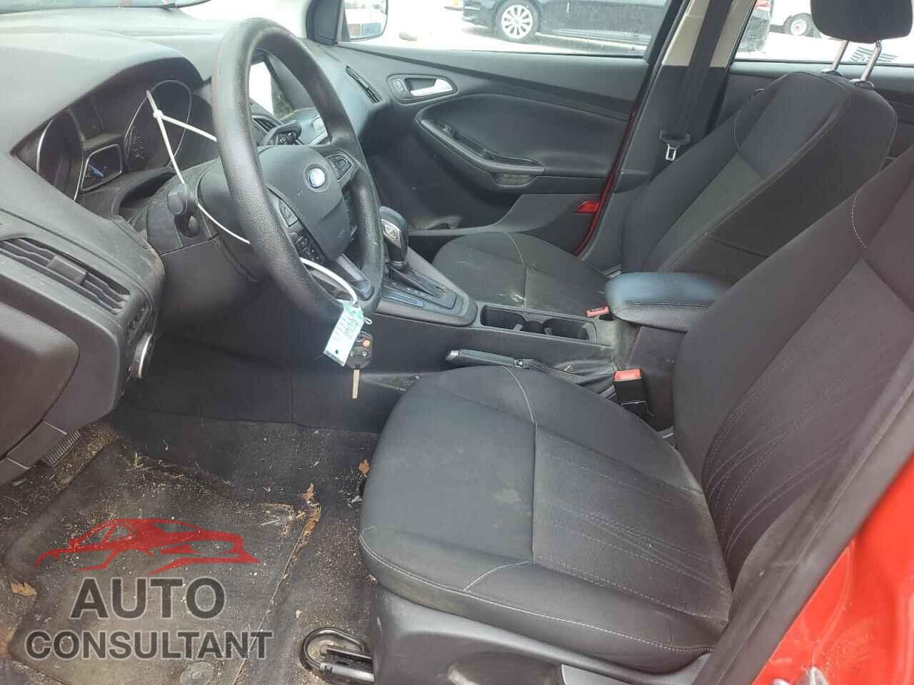 FORD FOCUS 2017 - 1FADP3H2XHL214529