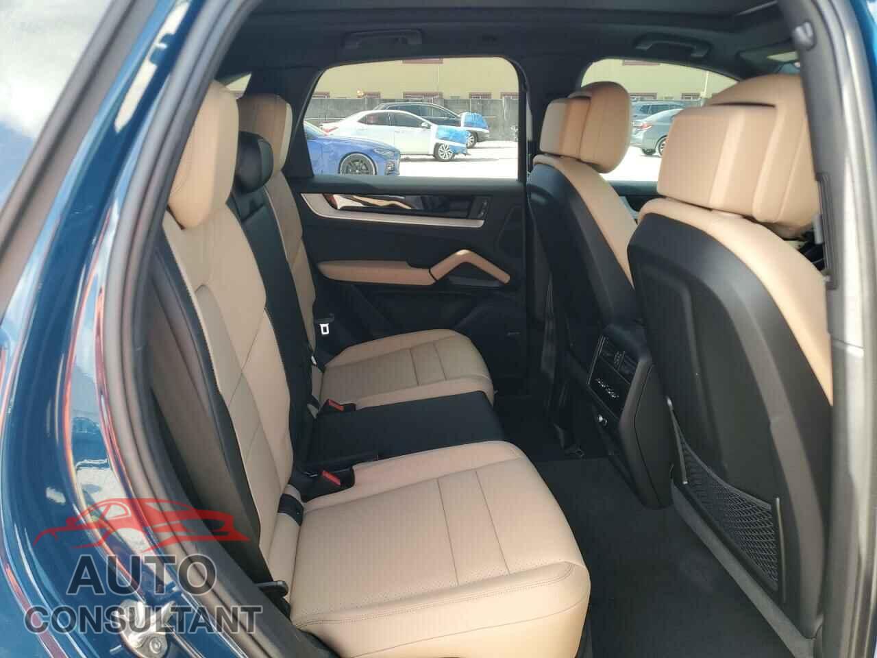 PORSCHE CAYENNE 2025 - WP1AA2AY7SDA03960