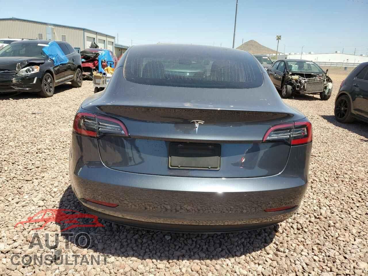 TESLA MODEL 3 2020 - 5YJ3E1EA4LF606834