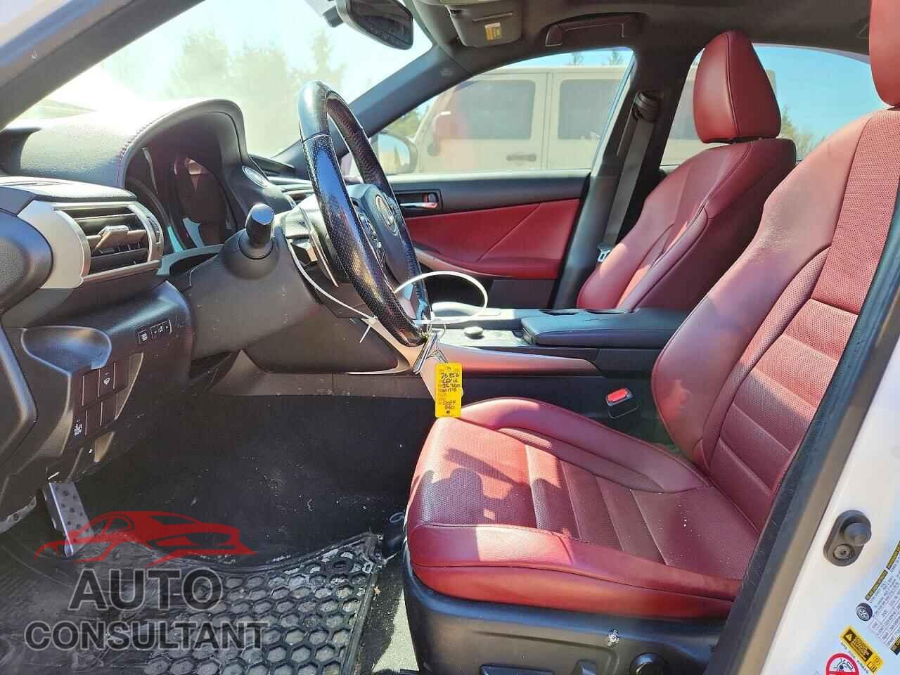 LEXUS IS 2016 - JTHCM1D25G5004592