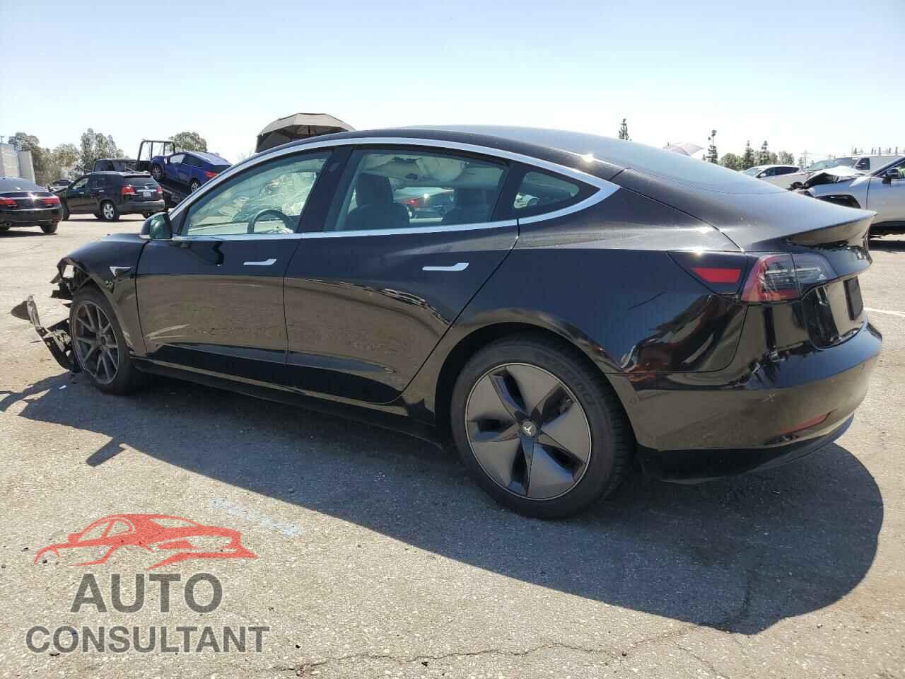TESLA MODEL 3 2019 - 5YJ3E1EAXKF304866