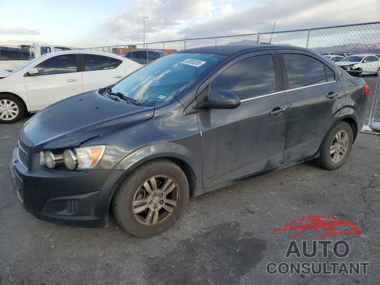 CHEVROLET SONIC 2016 - 1G1JC5SH8G4162997